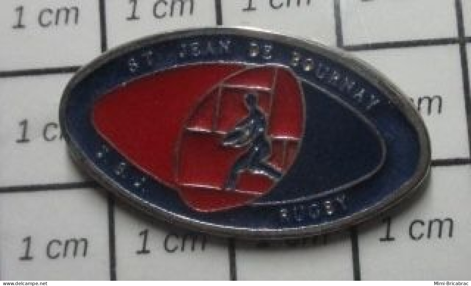 713L Pin's Pins / Beau Et Rare / SPORTS / RUGBY CLUB ST JEAN DE BOURNAY - Rugby
