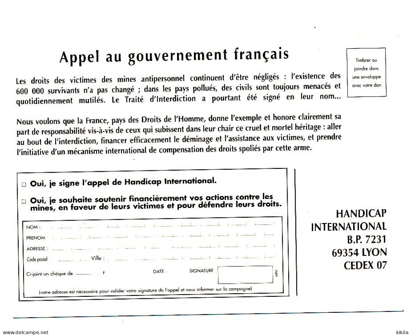 CPM 10,5 X 15 HANDICAP INTERNATIONAL 5ème Pyramide De Chaussures Le 25 Septembre 1999 - Demonstrations