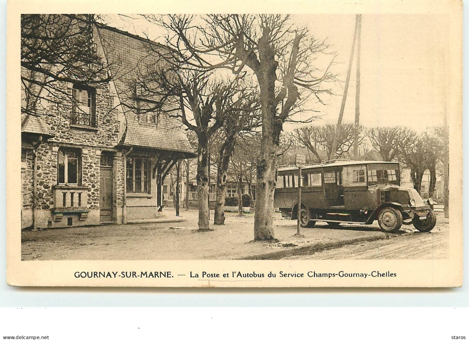 GOURNAY-SUR-MARNE - La Poste Et L'Autobus Du Service Champs-Gourmay-Chelles - Gournay Sur Marne