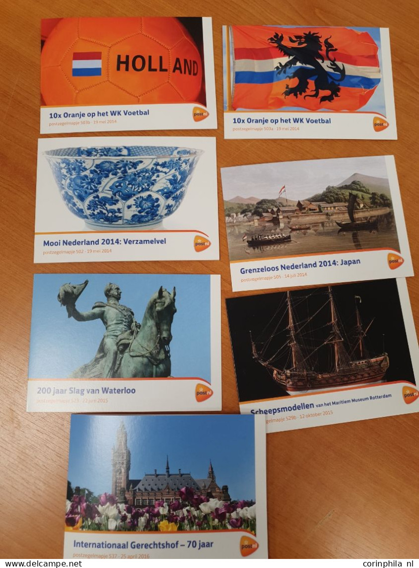 2002-2022 Collectie Postzegelmapjes W.b. Ca. €450, NL1 (ca. 1240x), Internationaal (ca. 170x) En Kerst (ca. 160x) In 2 S - Colecciones Completas