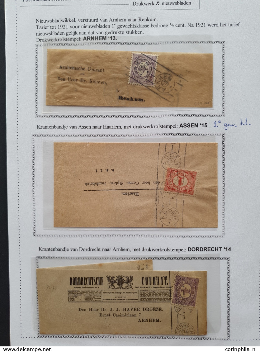 Cover 1872-1987, collectie van ruim 100 krantenbandjes w.b. betere ex. en drukwerkrolstempels, keurig opgezet in ringban