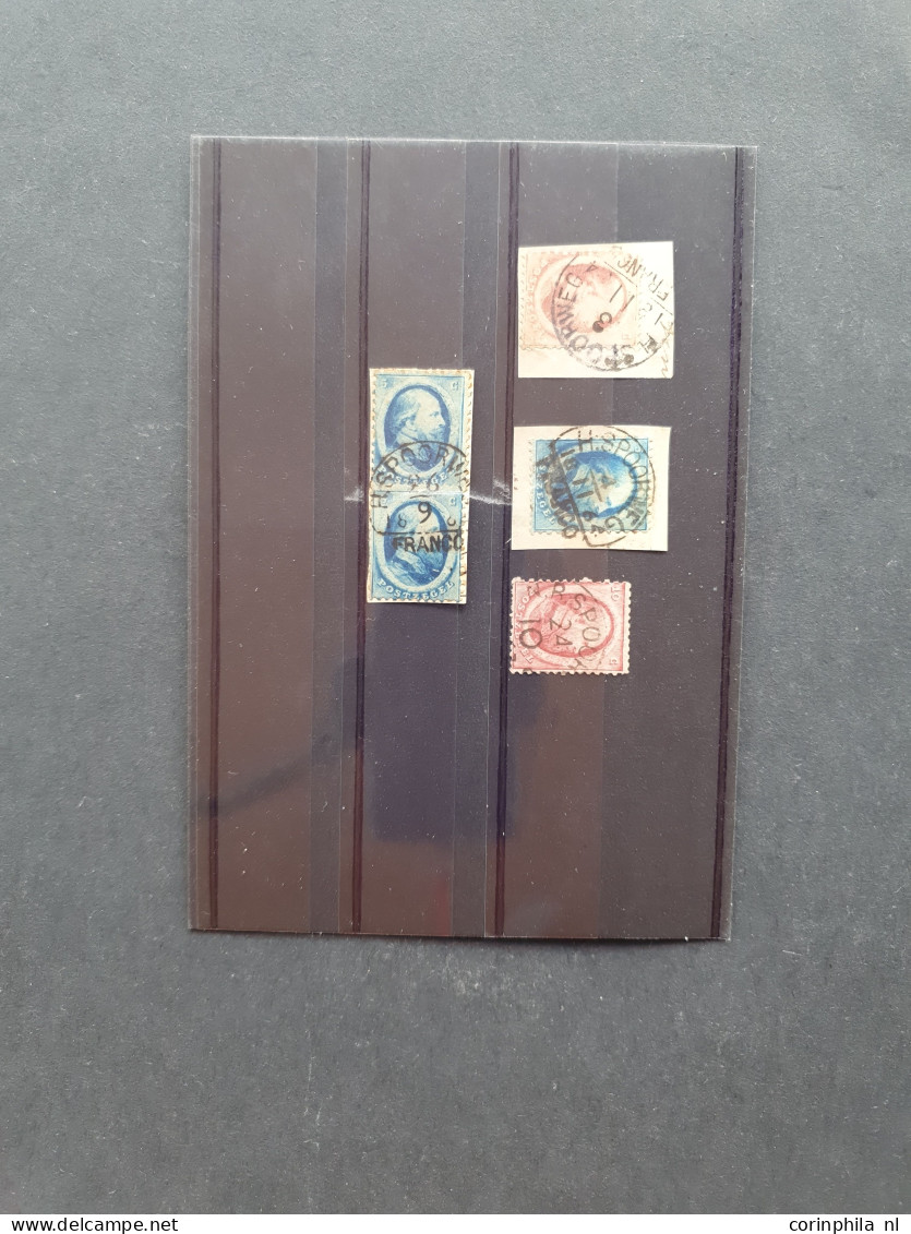 1864-1867, Emissie 1864, 5 Cent Blauw (3x W.b. Paartje) En 10 Cent Rood (2x) Alle Met Spoorwegstempels In Envelop - Collections