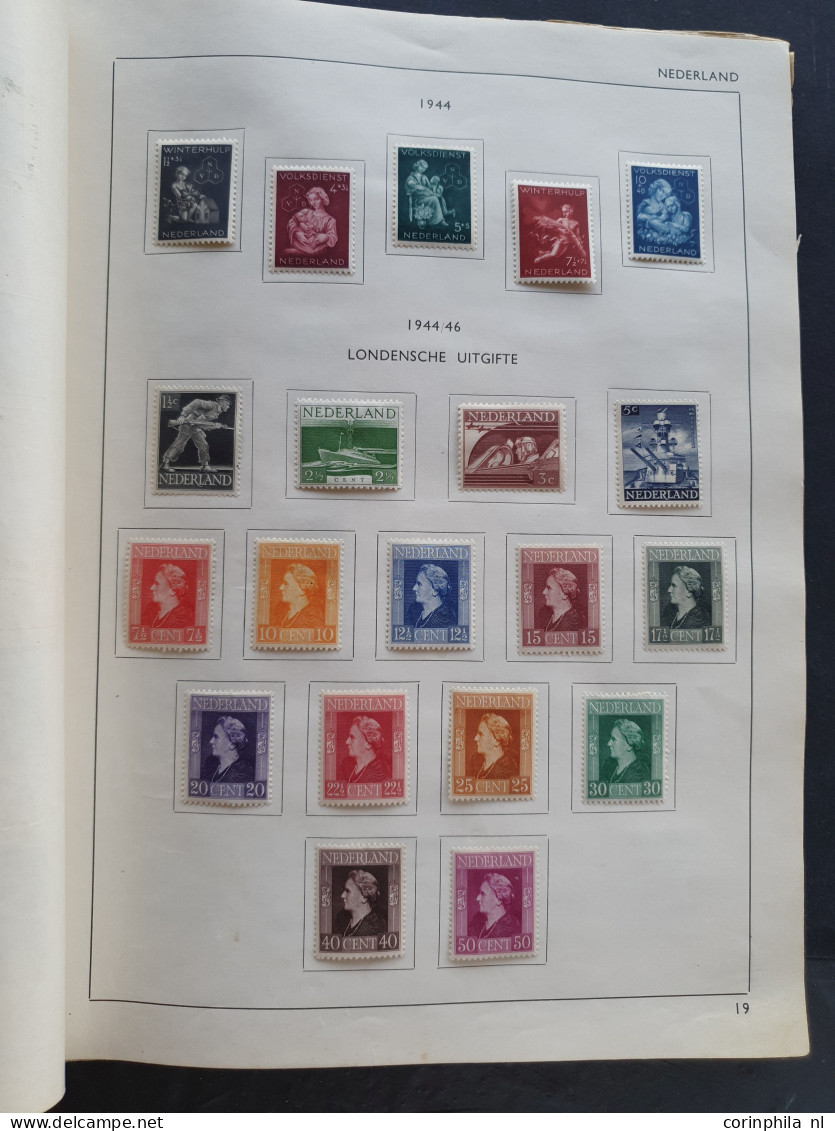 1852-1954 collectie met beter materiaal w.b. no. 29 met mooi puntstempel 135 in Holland album