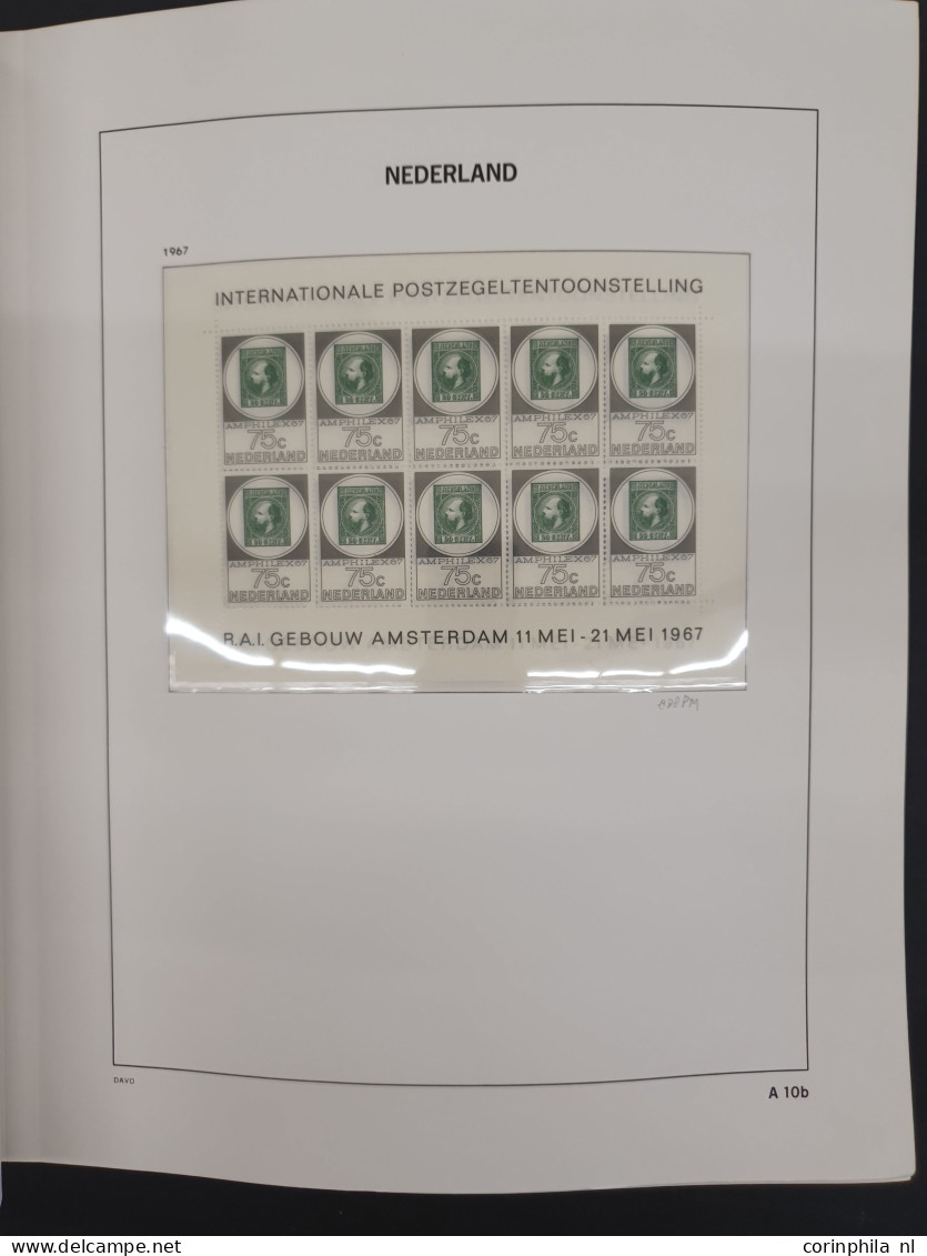1950-2000 ca., 17 kleine verzamelingen in luxe albums in 2 verhuisdozen