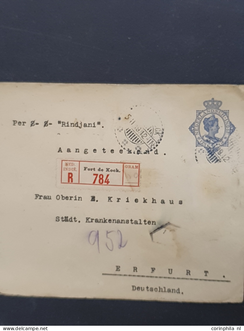 Cover , Airmail 1870-1948c. post(waarde)stukken (ca. 200 ex.) w.b. luchtpost(bladen), stempels, roodfrankeringen etc. in