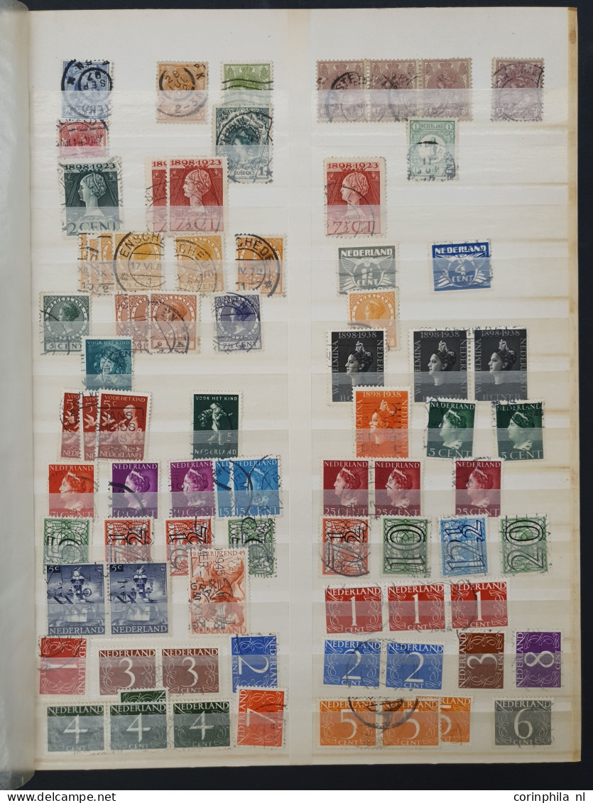 1852-2000ca. stempelmateriaal etc. in 6 insteekboeken in doosje