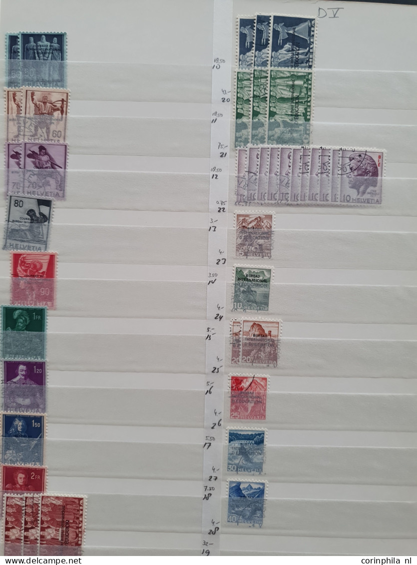 1922-2000 officials used stock including duplicates with better items and some postage dues ** from 1910 onwards in 2 st