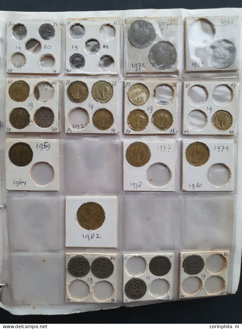 Collection Africa 1900-2000 With Some Silver In Two Albums - Otros – Africa