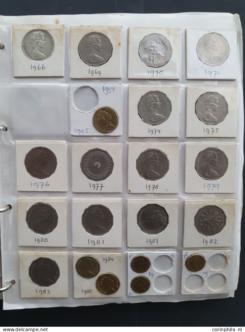 collection Australia, New Zealand, Philippines and Oceania 1900-2000 with some silver in album