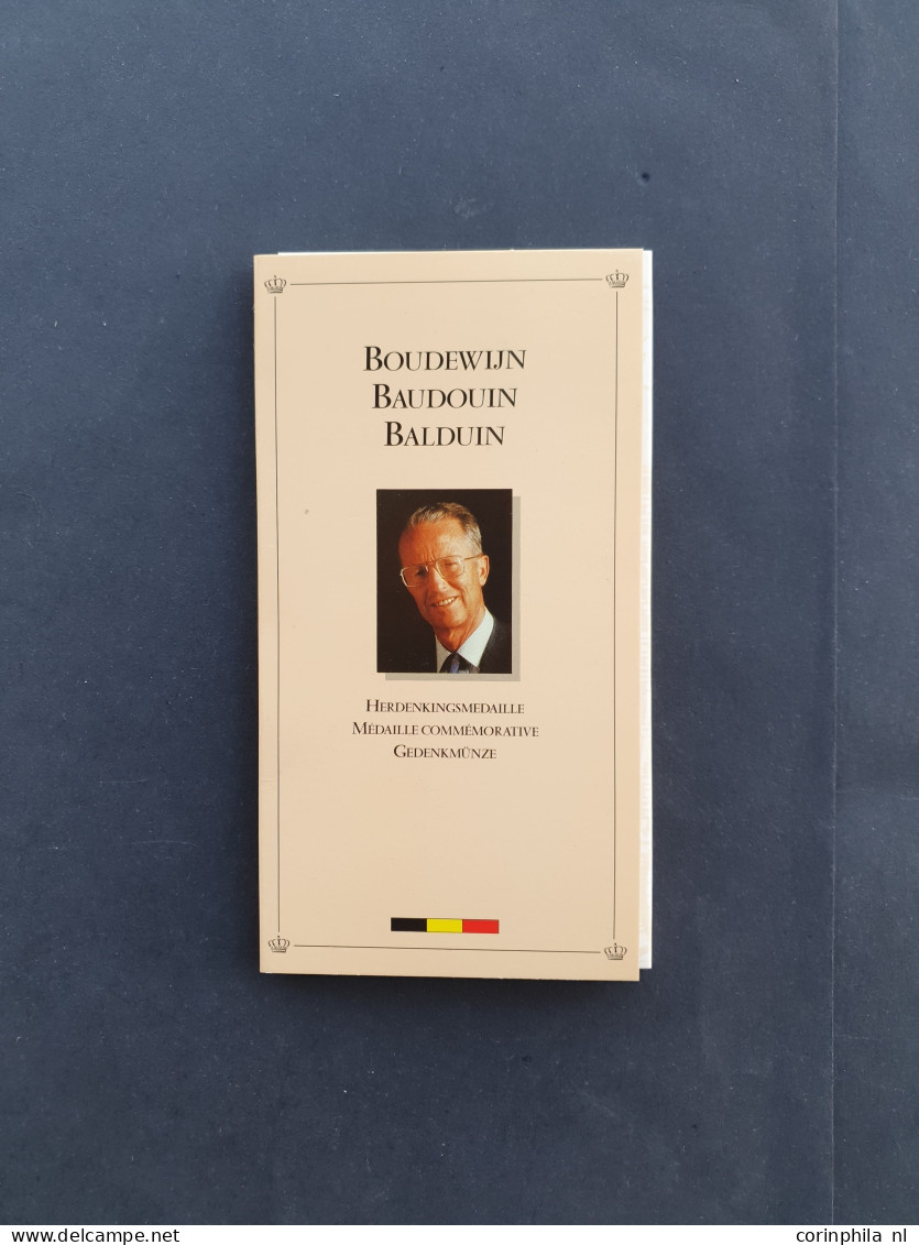 België Herdenkingsmedaille Boudewijn 1930-1993 – Goud 15.55gr. 0.999 – Proof In Mapje In Envelop - Otros & Sin Clasificación