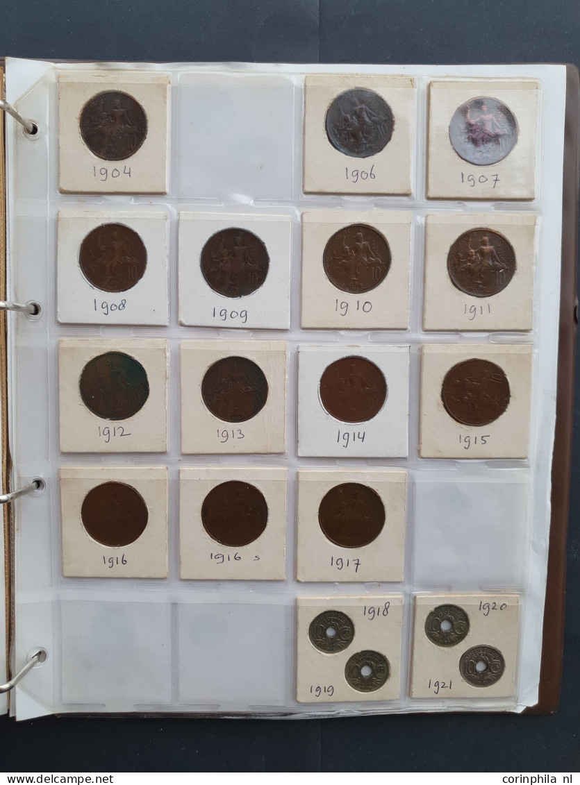 France collection ca. 1600-2001 among which 2 Francs 1944 brass and silver 5, 10 and 50 Francs in two albums