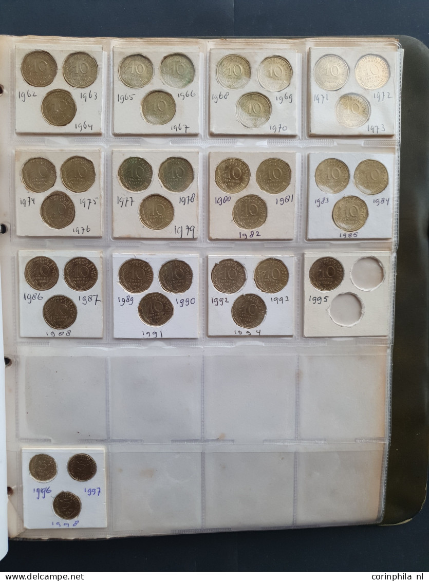 France collection ca. 1600-2001 among which 2 Francs 1944 brass and silver 5, 10 and 50 Francs in two albums