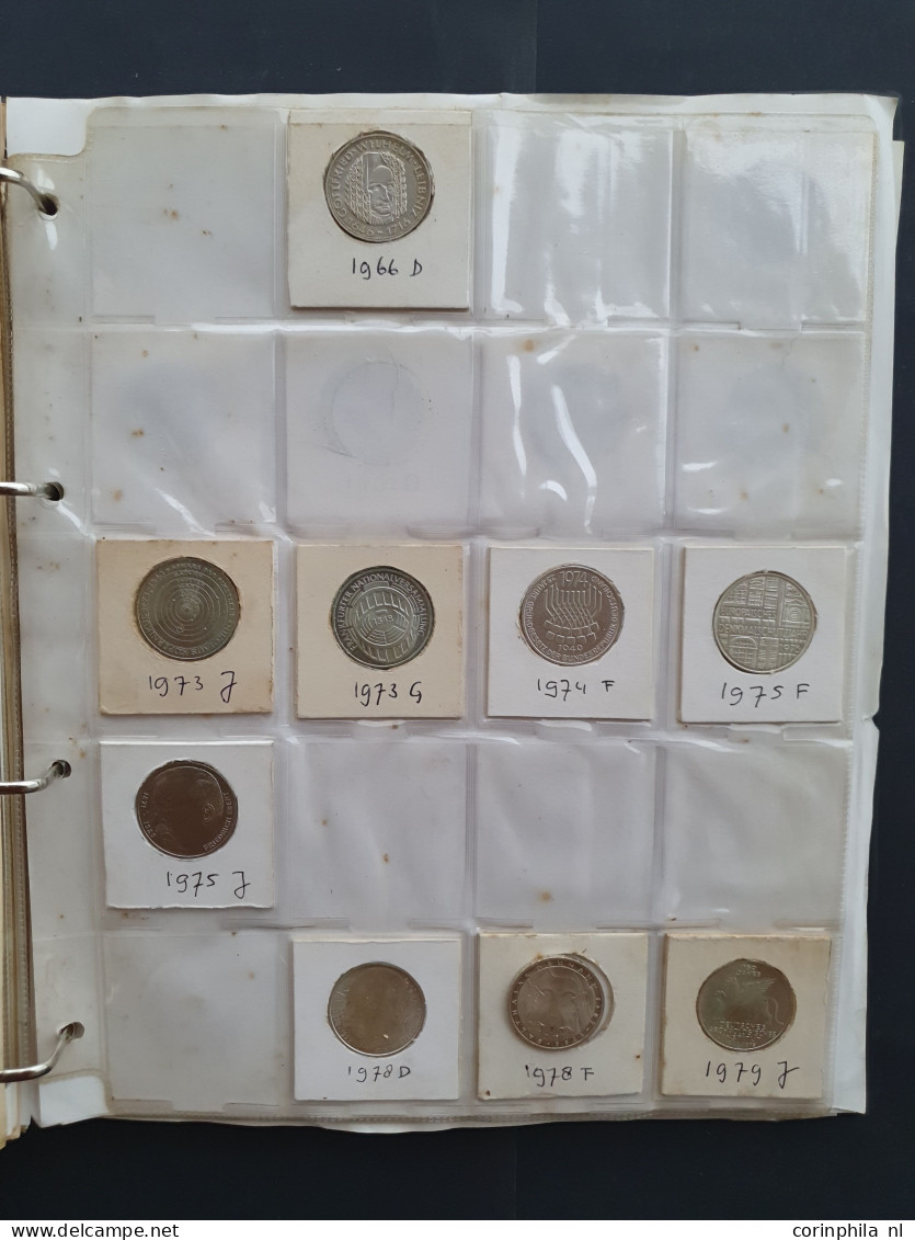 collection Germany ca. 1870-2000 with some silver among which 1/2, 1, 2 and 5 Marken and memorative in 3 albums