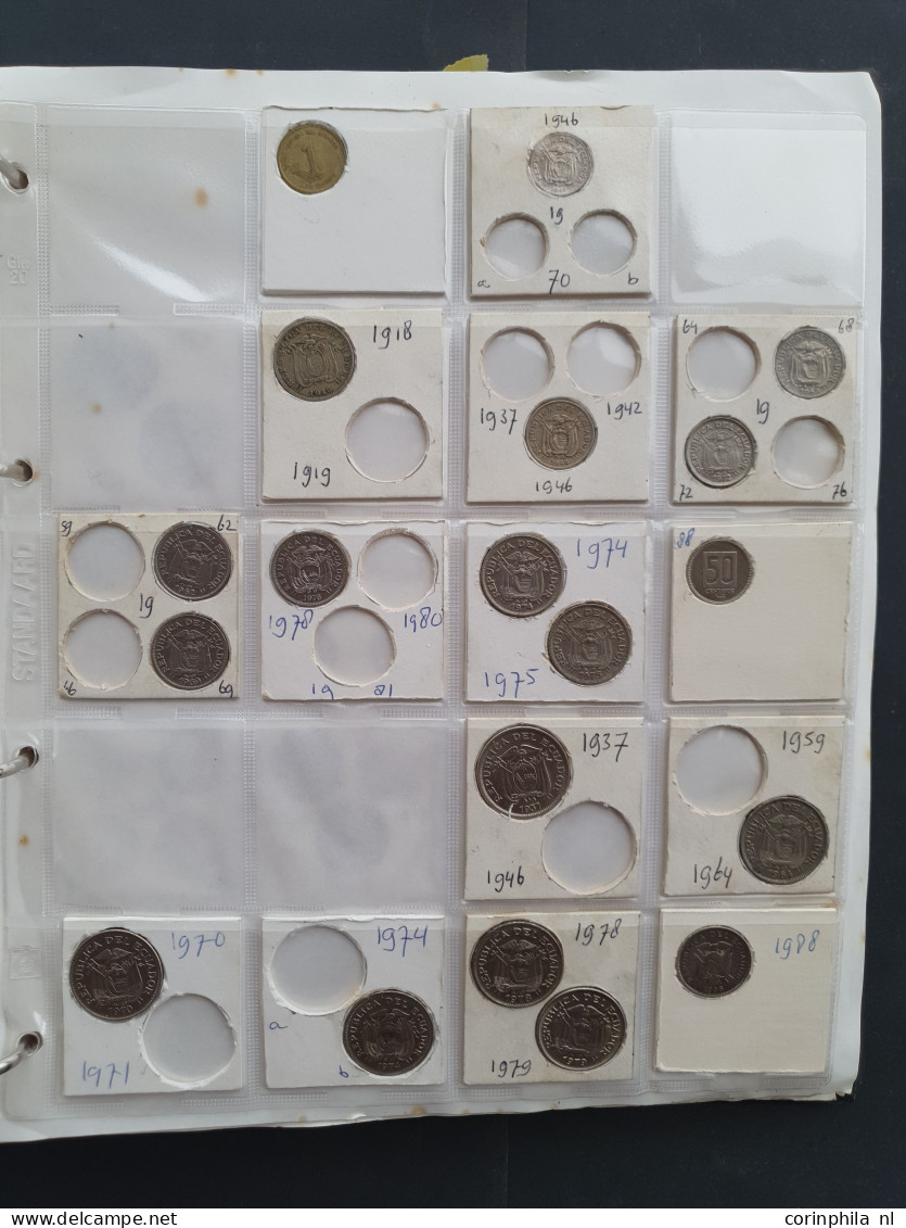collection Middle and South America 1800-2000 with some silver, among which Mexico 8 Reales 1809 TH in 3 albums