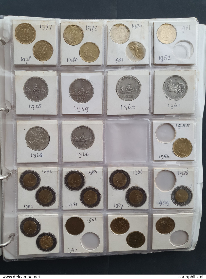 collection Spain, Portugal, Italy, Greece and Malta 1800-2000, some older with silver and a few Roman in 3 albums