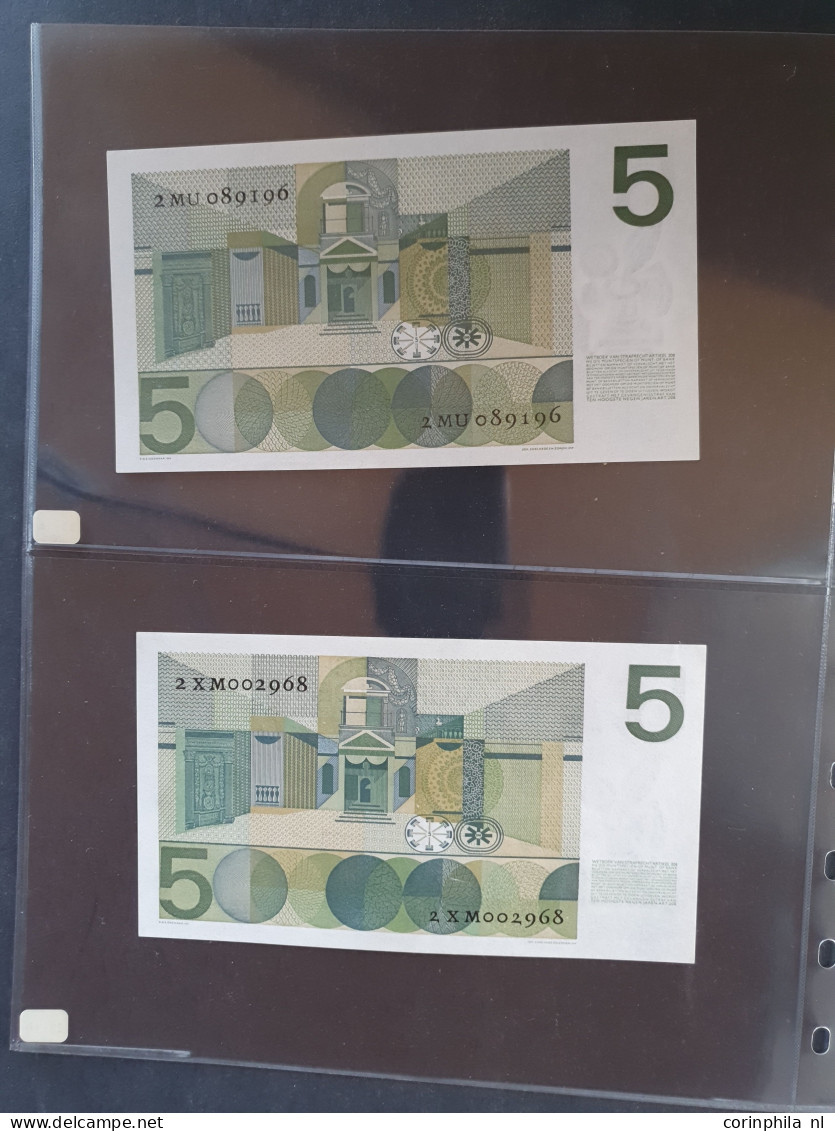 collectie bankbiljetten (43 stuks) waarbij 50 Gulden 1982 (100-1) UNC, 25 Gulden 1955 (83-1a) UNC- (2 stuks), 5 Gulden 1