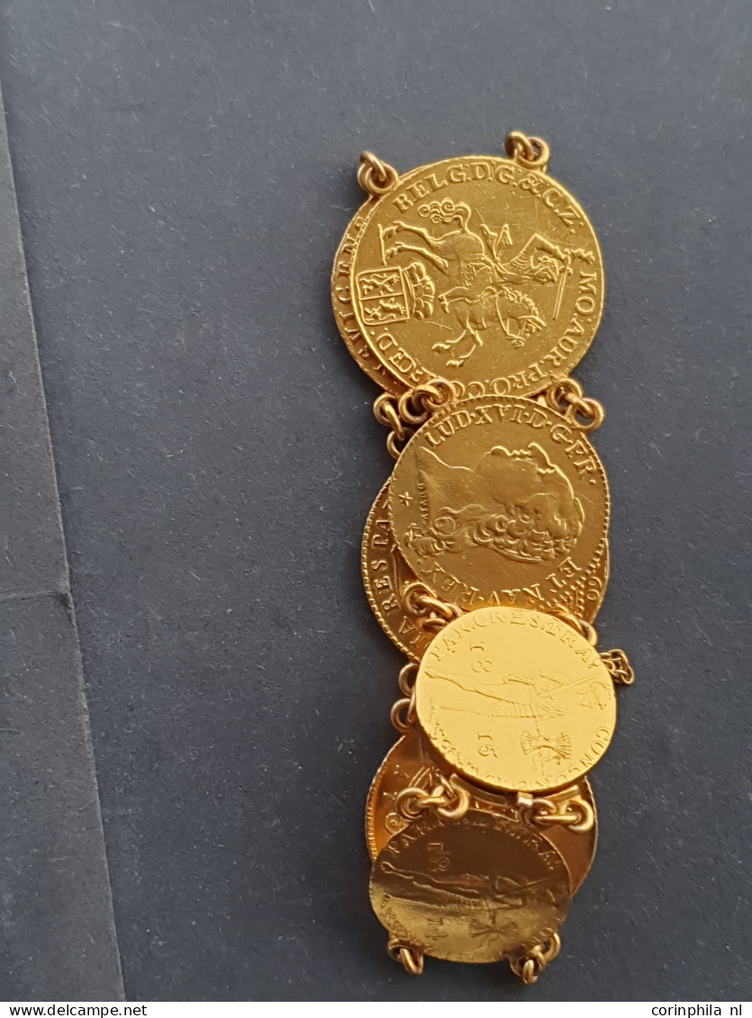 Armband Bestaande Uit Gouden Munten W.b. Gouden Rijders Gelderland 1762 En Utrecht 1760 In 14 Karaat Setting, Ca. 58gr.  - Other & Unclassified
