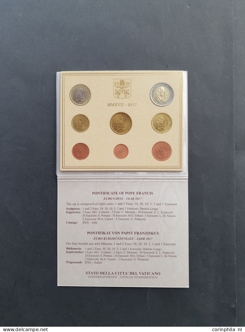 Vatican 2013-2019  Euro Sets (7) and 2 Euros in blisters (8), 50 Eurocent in coin cards (13) in small box