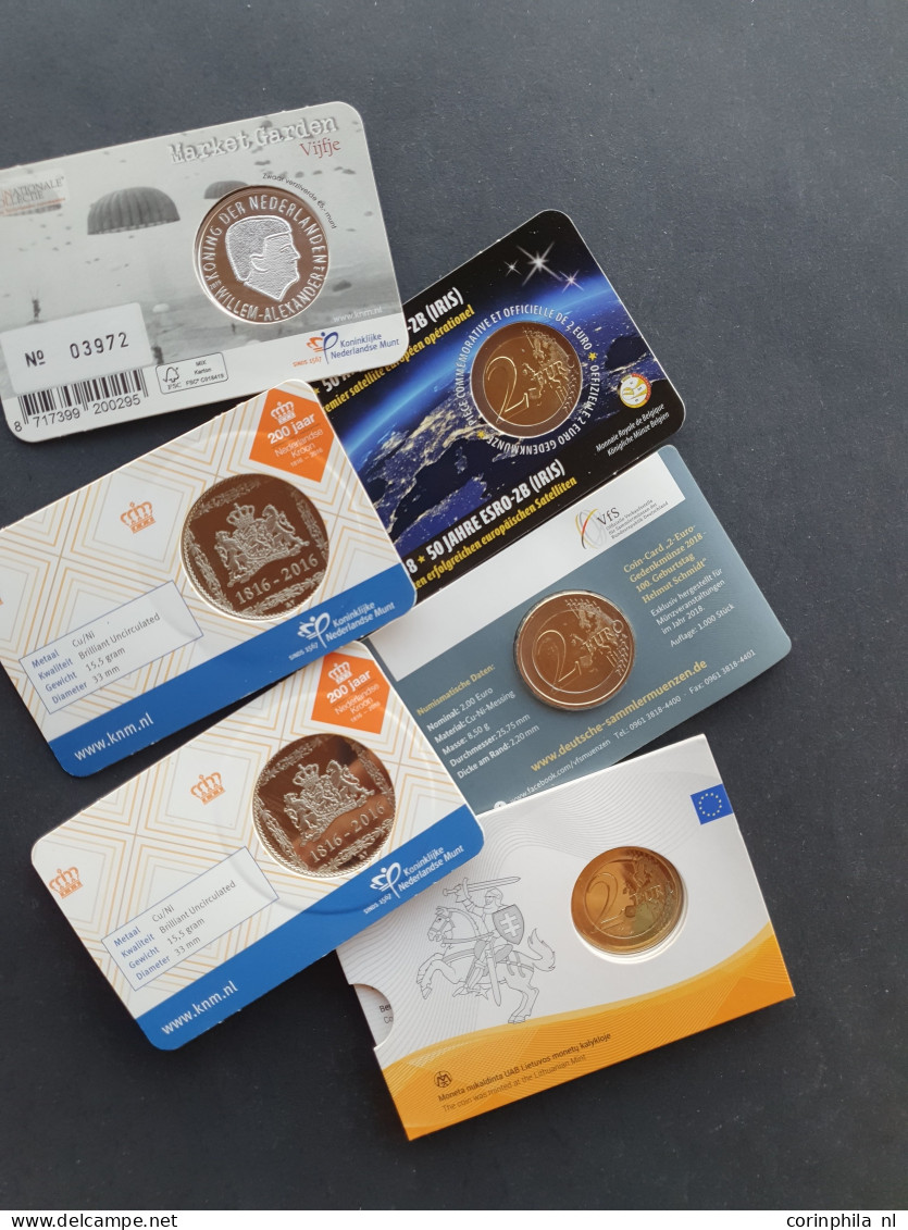 coincards 5 en 2 Euro vnl. Nederland en met iets Europa (795 stuks) in plastic sorteerbakken