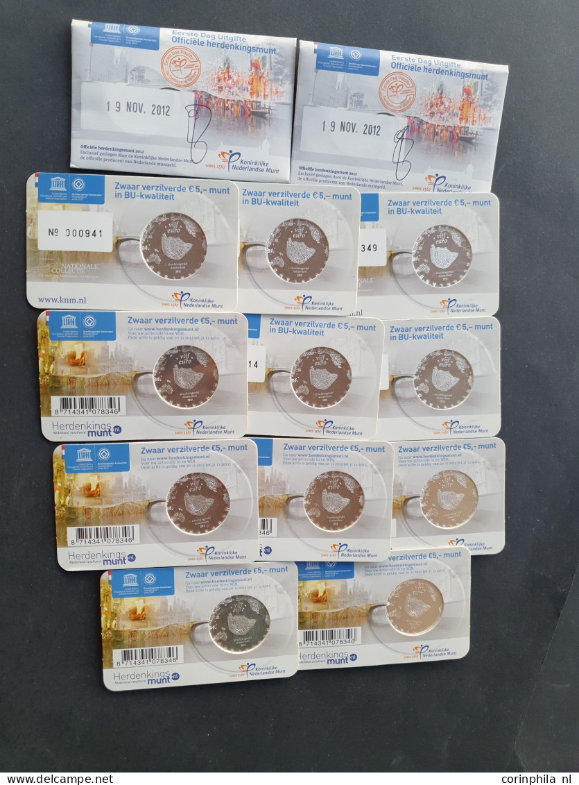 coincards 5 en 2 Euro vnl. Nederland en met iets Europa (795 stuks) in plastic sorteerbakken