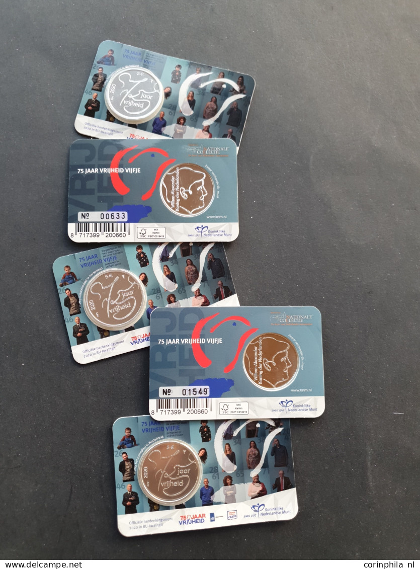 coincards 5 en 2 Euro vnl. Nederland en met iets Europa (795 stuks) in plastic sorteerbakken