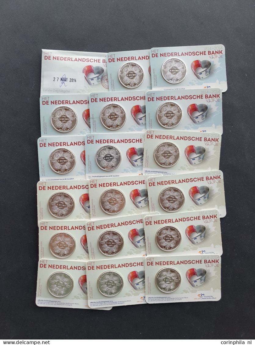 coincards 5 en 2 Euro vnl. Nederland en met iets Europa (795 stuks) in plastic sorteerbakken