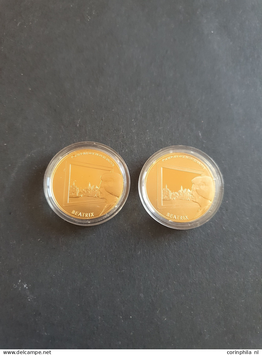 10 Euro 2011 (2 Stuks) - Schilderkunst – Goud 6.72gr. 0.900 – Proof In Capsules In Doosje - Autres & Non Classés