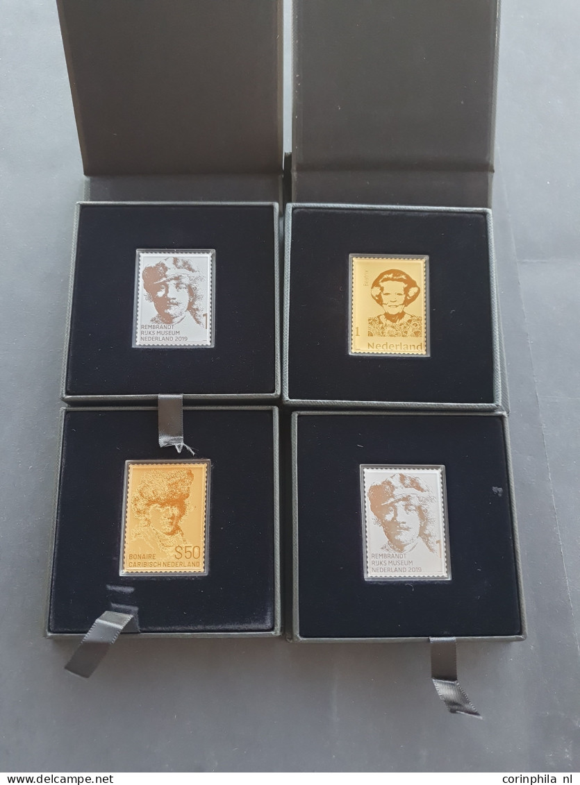 collection mainly silver Euro memorial coins in boxes with certificates (137 pieces), among which Austria (18), France (