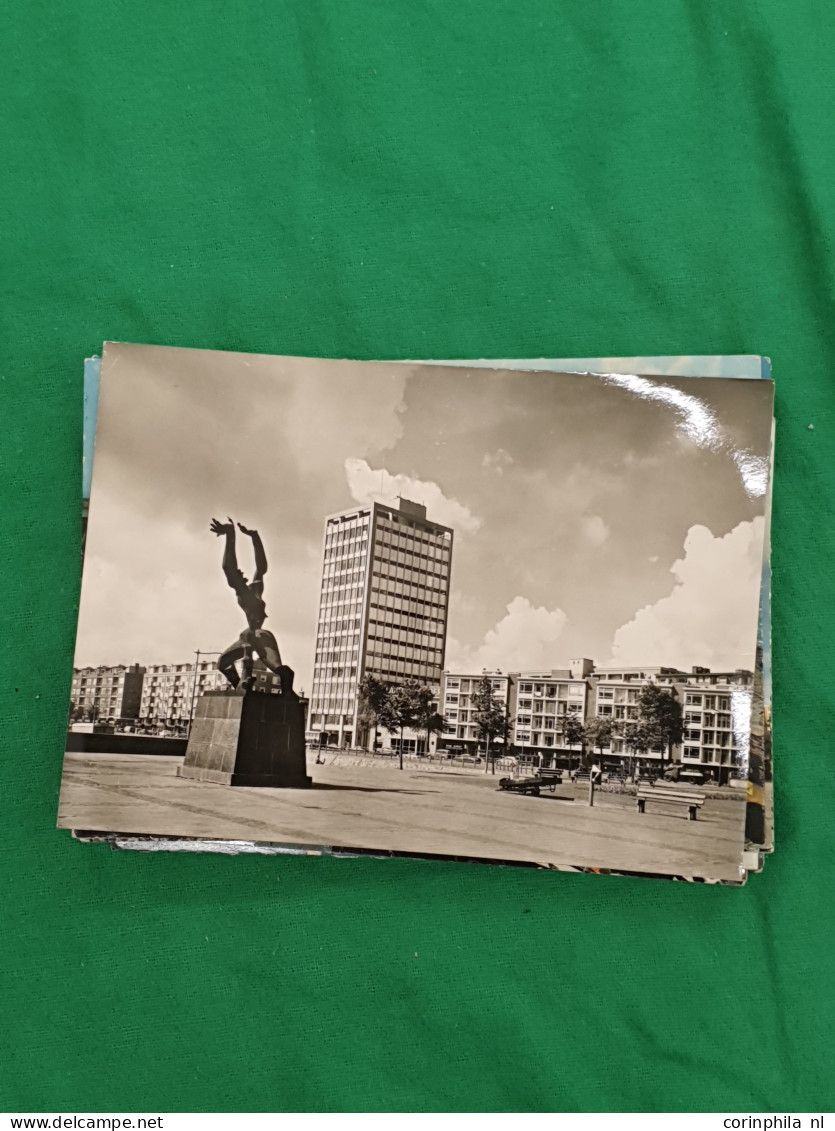 Cover ca. 900 ex. w.b. Rotterdam, Den Haag meest voor 1950 in doos