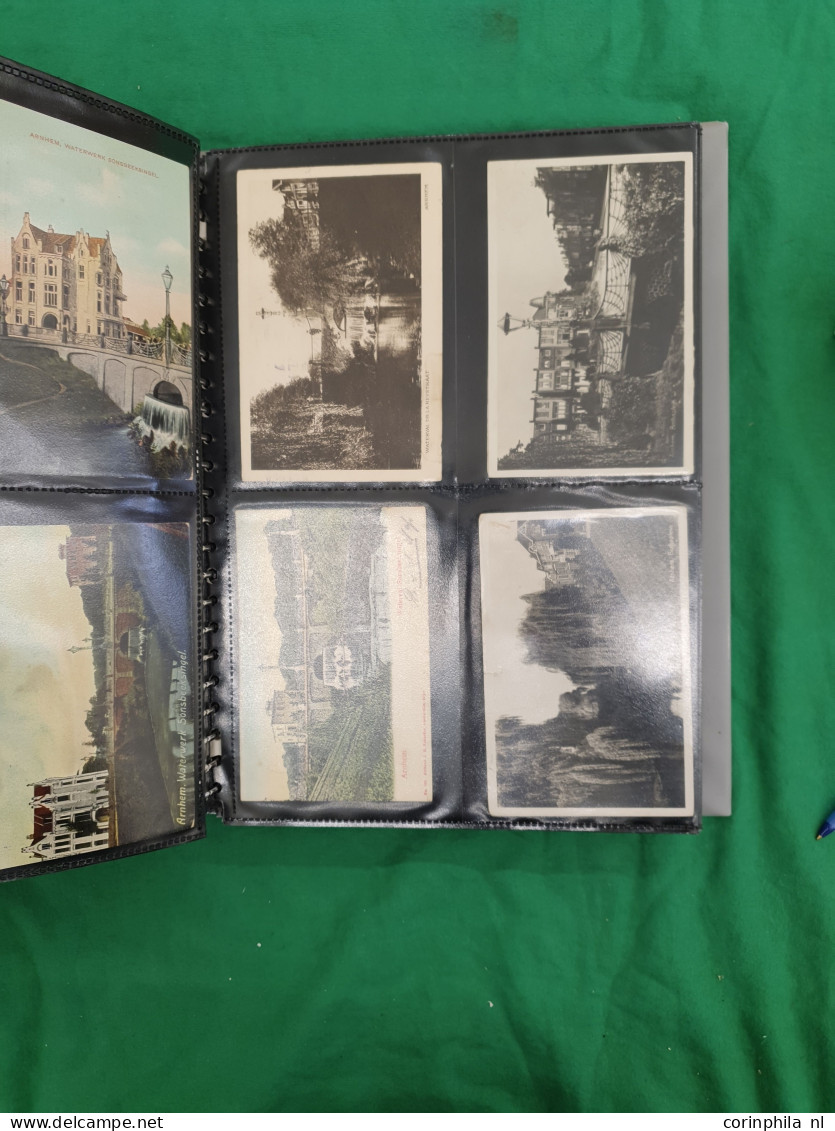 Cover collectie Arnhem w.b. bombardement, uitgebreid Park Sonsbeek, betere ex. (zeer oude) in 9 mappen en in 2 enveloppe