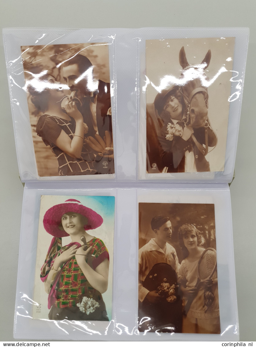 Cover Fantasy, approx. 400 postcards with better material (embossed, scenes) in 2 small albums