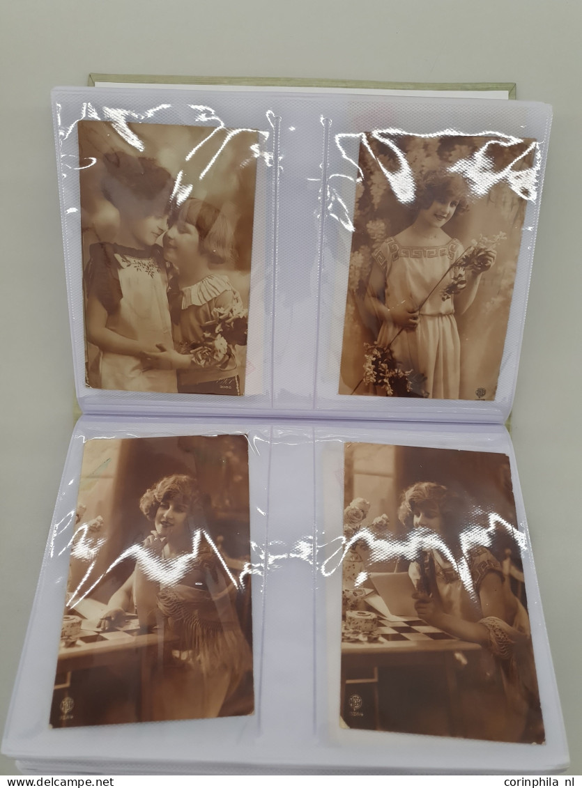 Cover Fantasy, approx. 400 postcards with better material (embossed, scenes) in 2 small albums