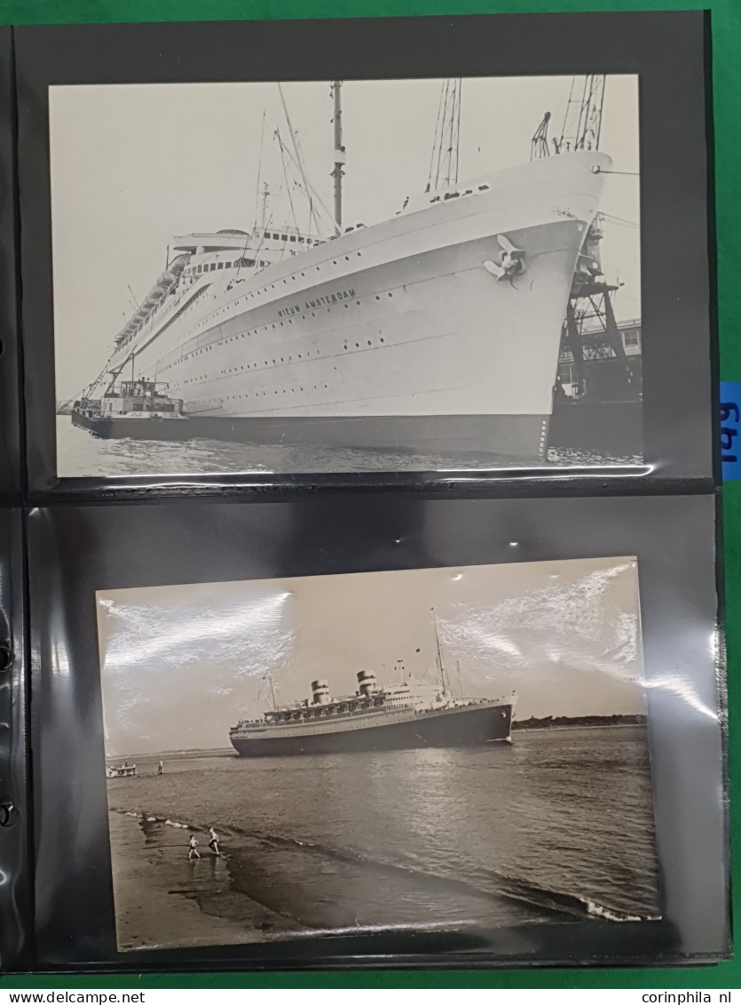 Cover ships, Holland America Line (approx. 400 postcards) including some older in 3 Safe albums