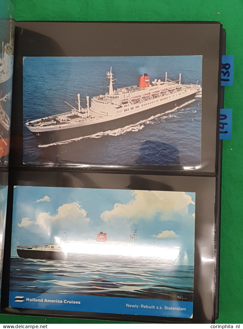 Cover ships, Holland America Line (approx. 400 postcards) including some older in 3 Safe albums