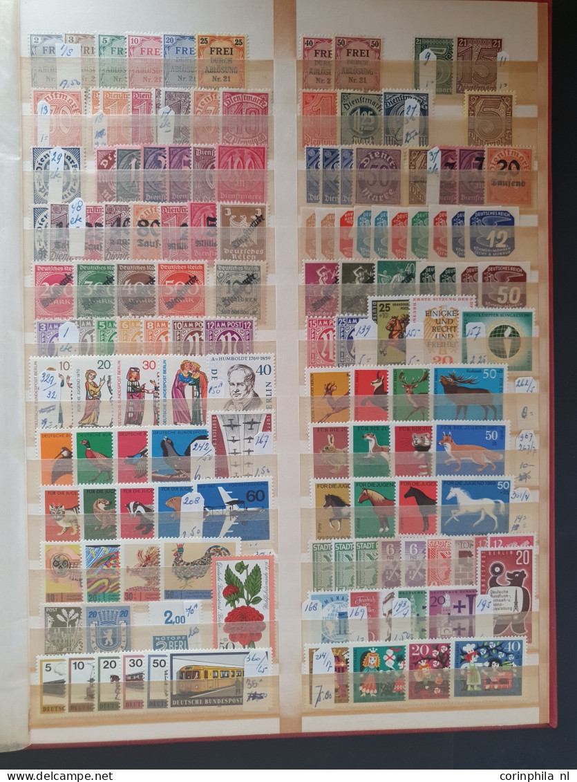 1860c. Onwards */** Stamps And Set Including German Empire, France, Hungary, Switzerland Etc. With Better Items In 3 Sto - Europe (Other)