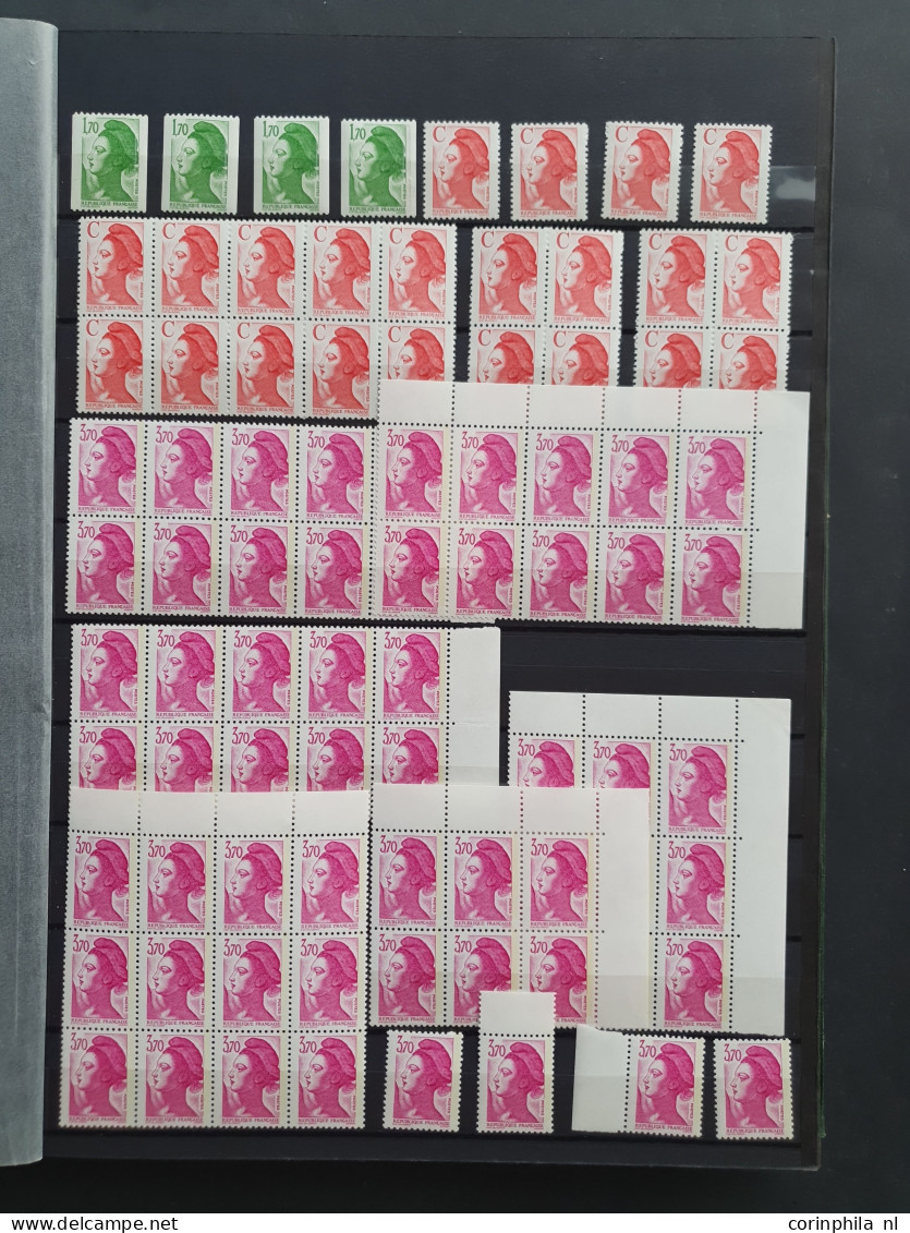 1862-1928 specialised collection varieties/errors: including imperforate, overprint and perforation shifts etc. large nu