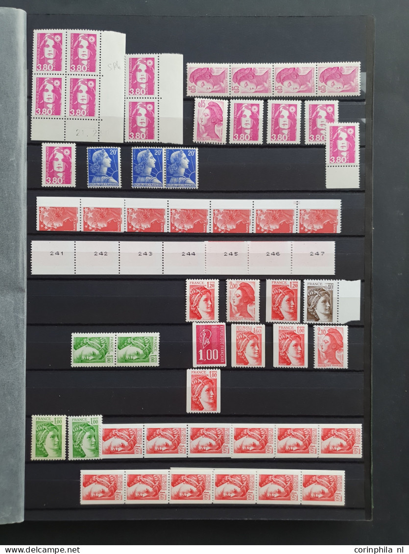 1862-1928 specialised collection varieties/errors: including imperforate, overprint and perforation shifts etc. large nu