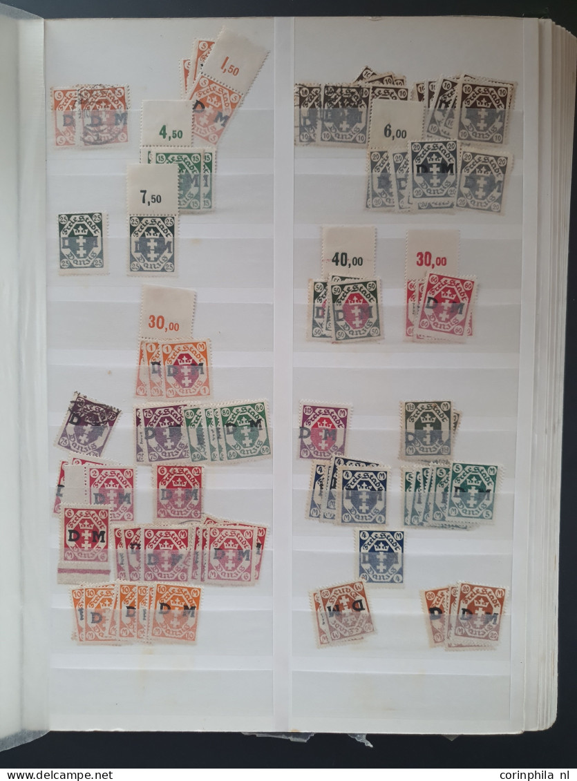 1918/1954 Collection And Stock Including Saar, Memel, Danzig Etc. With Better Items, Varieties And Postmarks In 7 Stockb - Autres & Non Classés