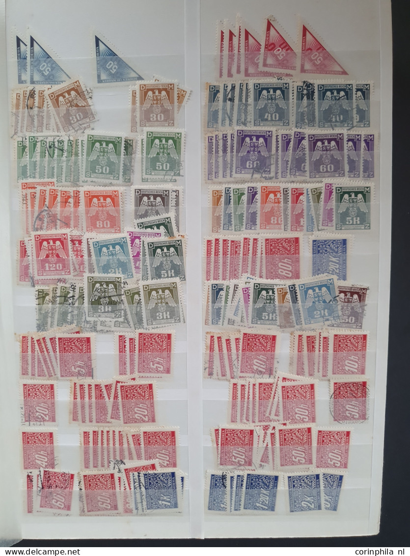 1918/1954 collection and stock including Saar, Memel, Danzig etc. with better items, varieties and postmarks in 7 stockb