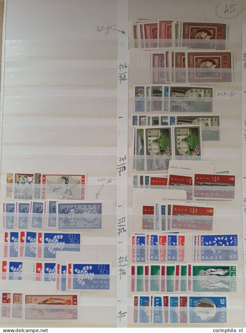 1901-1996, Stock Mainly ** In Stockbook And Folder - Otros & Sin Clasificación