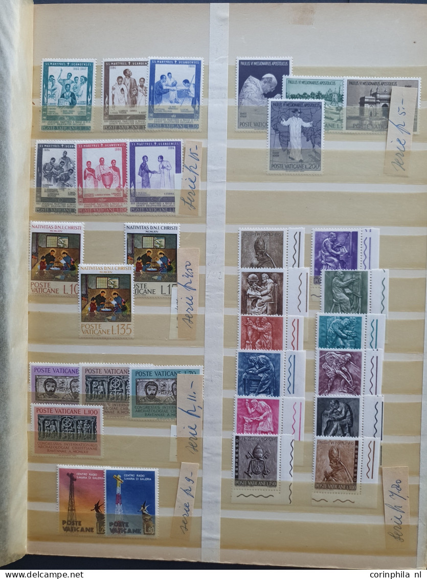 1920c/1966 collection Italy and Vatican mostly */** with better items in 2 folders and stockbook