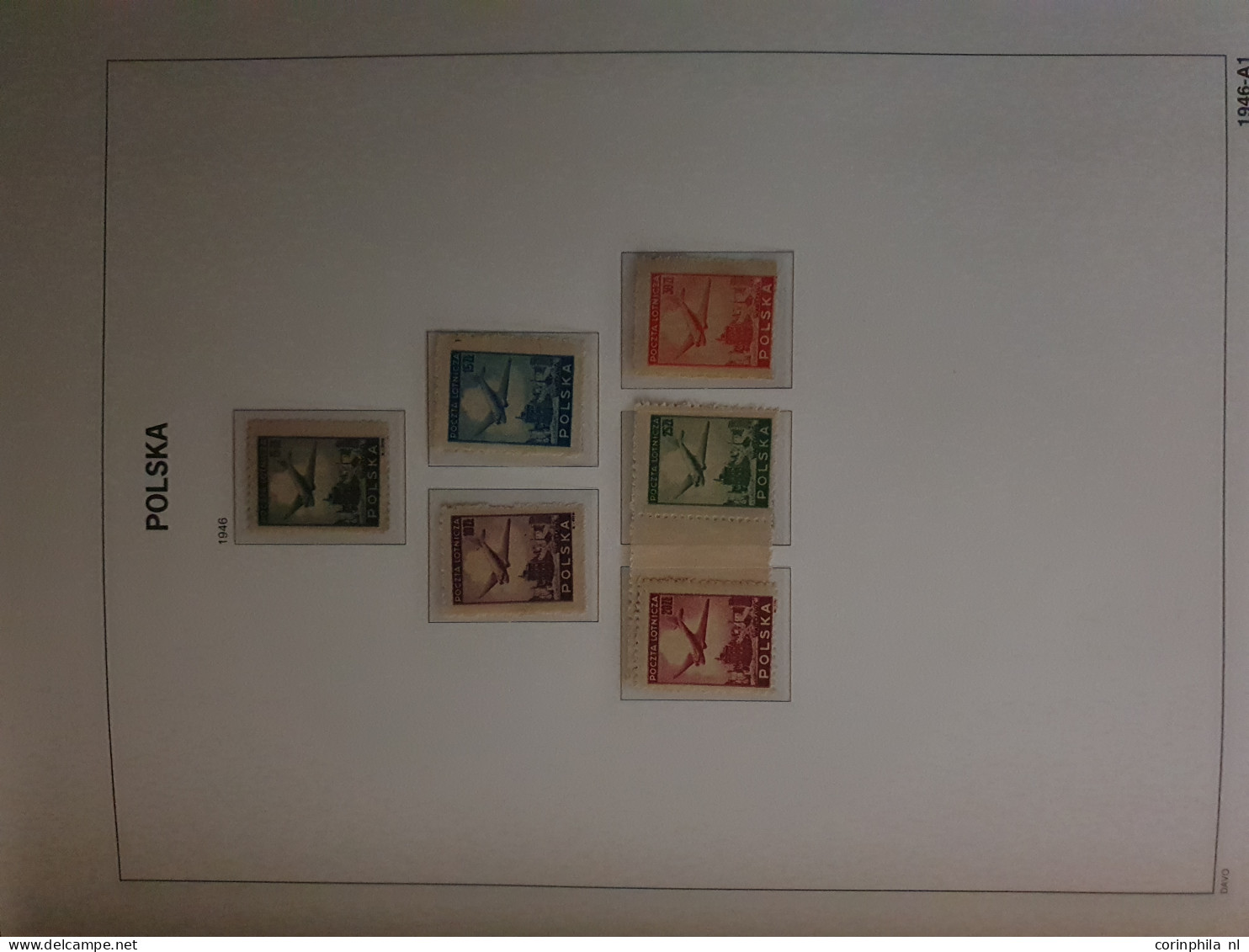 1935-2013, collection almost untirely unmounted mint with some better miniature sheets and face value in 8 Davo albums a