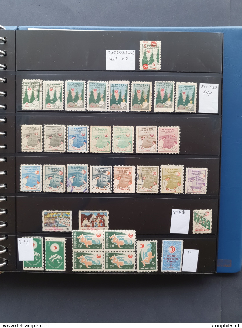 1870-1980 ca., , fiscals and poster stamps, extensive collection used and */** including documents in 8 ring binders and