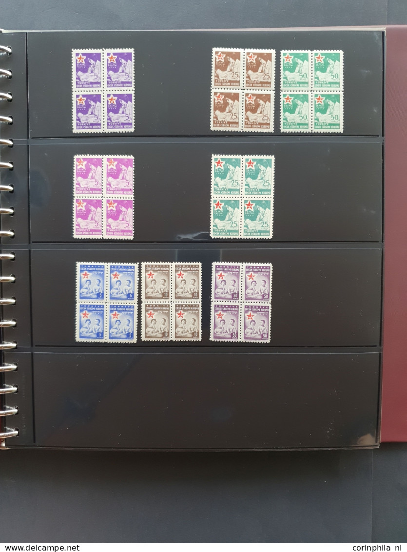 1870-1980 ca., , fiscals and poster stamps, extensive collection used and */** including documents in 8 ring binders and