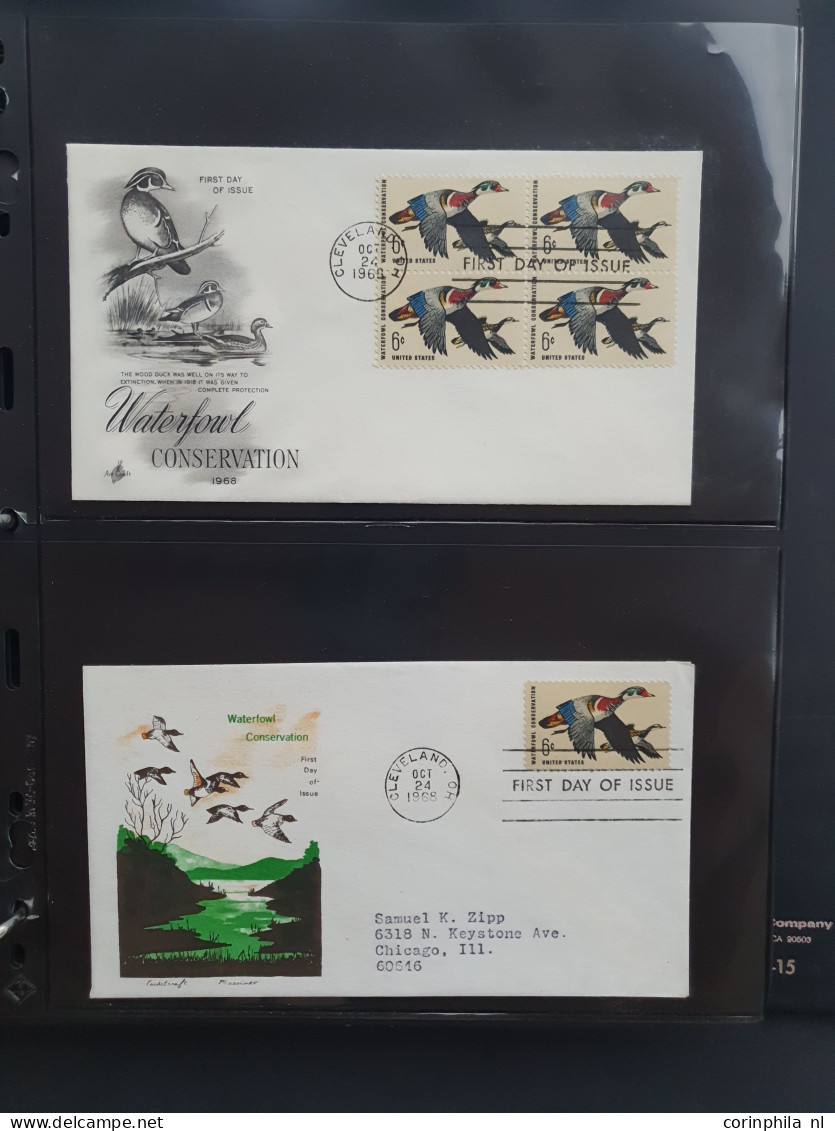 1980/1991 collection Duckstamps with ** stamps, fdc's etc. in approx 30 presentation packs, 2 albums in box