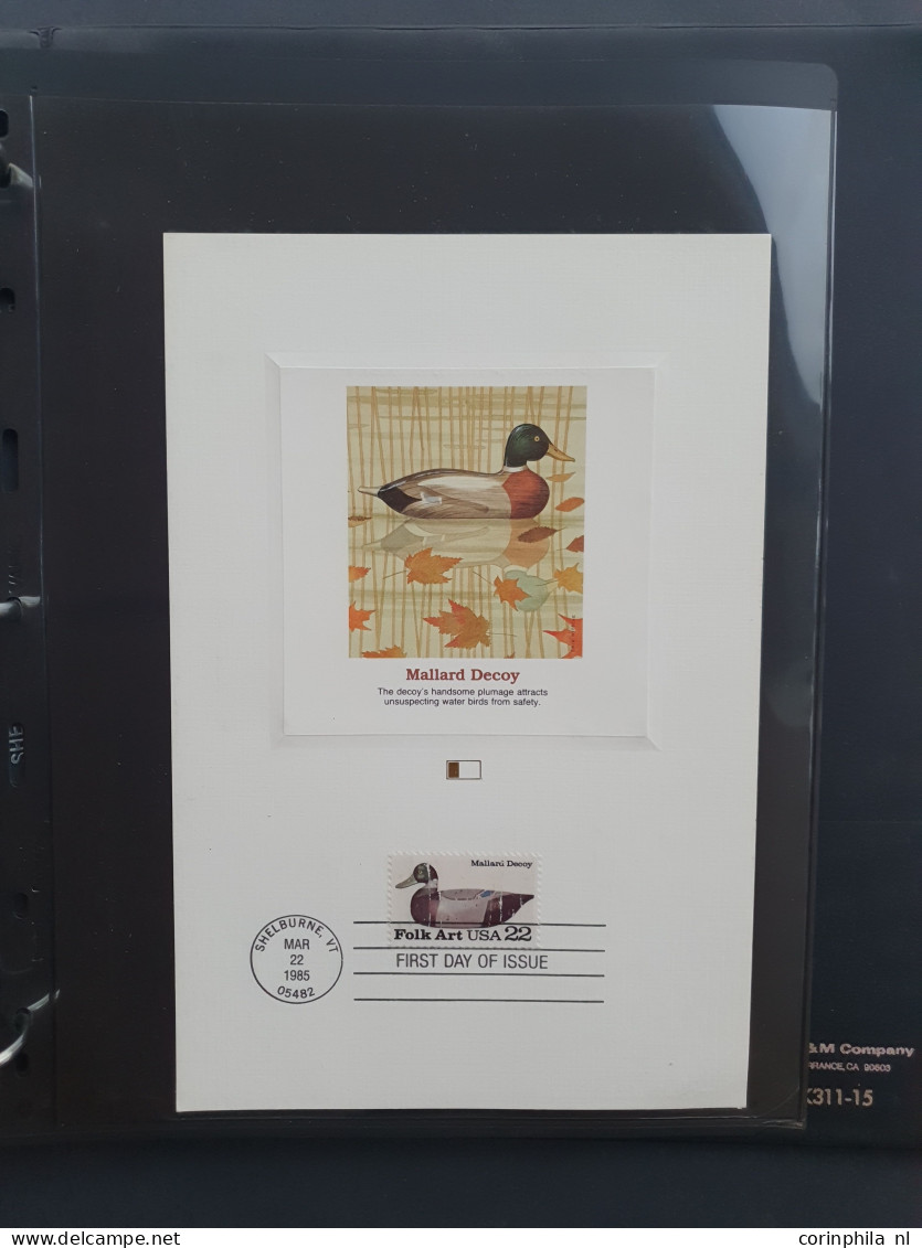 1980/1991 collection Duckstamps with ** stamps, fdc's etc. in approx 30 presentation packs, 2 albums in box