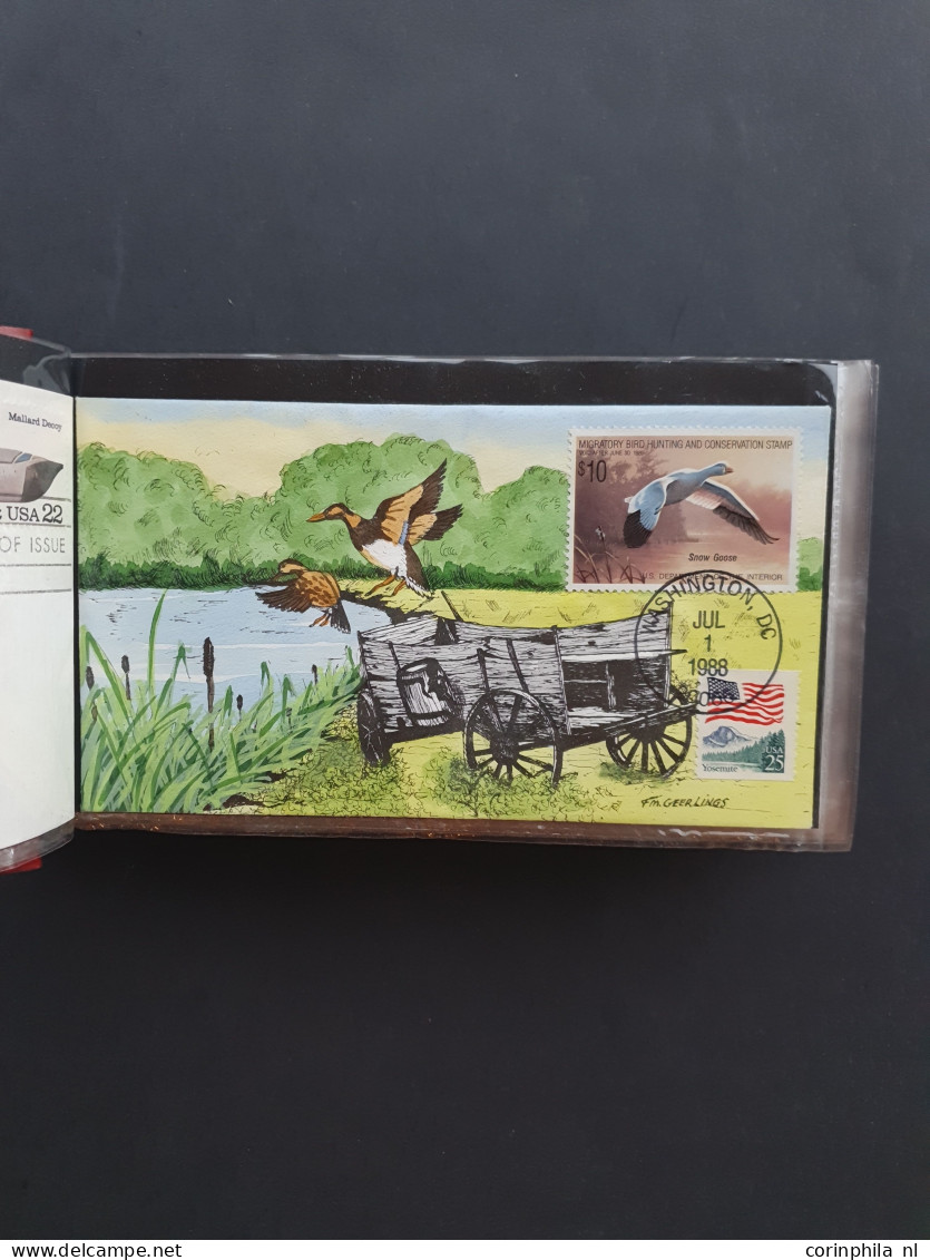 1980/1991 collection Duckstamps with ** stamps, fdc's etc. in approx 30 presentation packs, 2 albums in box