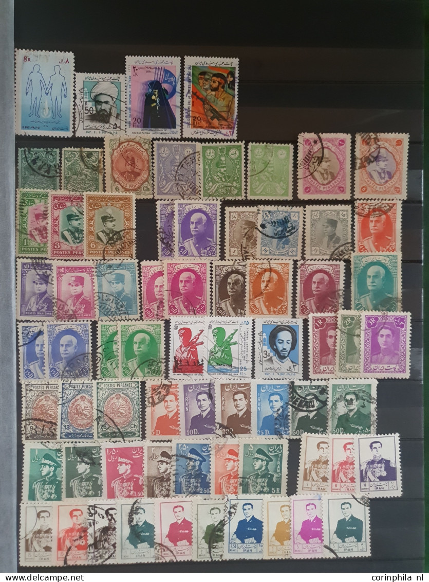 1866 onwards collection including Iraq, Persia (incl. 1930 airmail set *), Saudi Arabia (incl. proof and Hejaz railway r