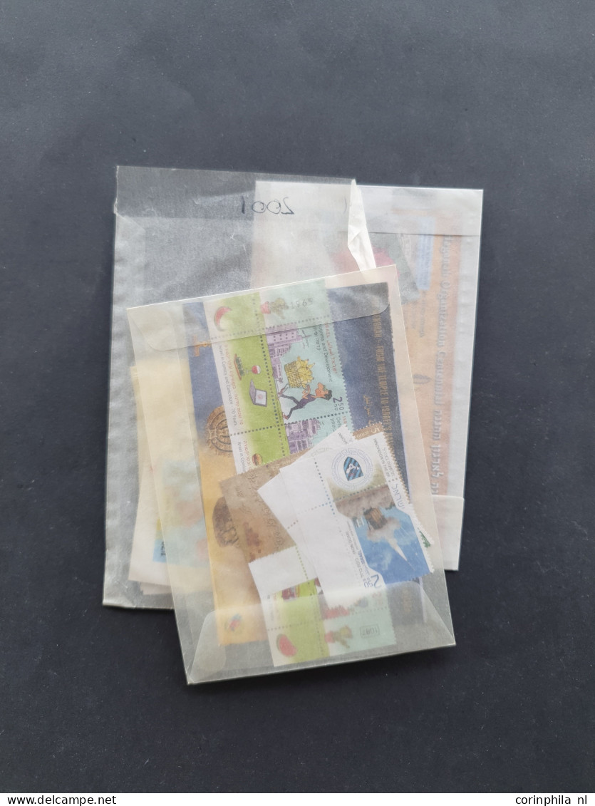 1997/2020, large number of mostly ** off paper stamps, sheetles and booklets sorted in glassine bags, high face value