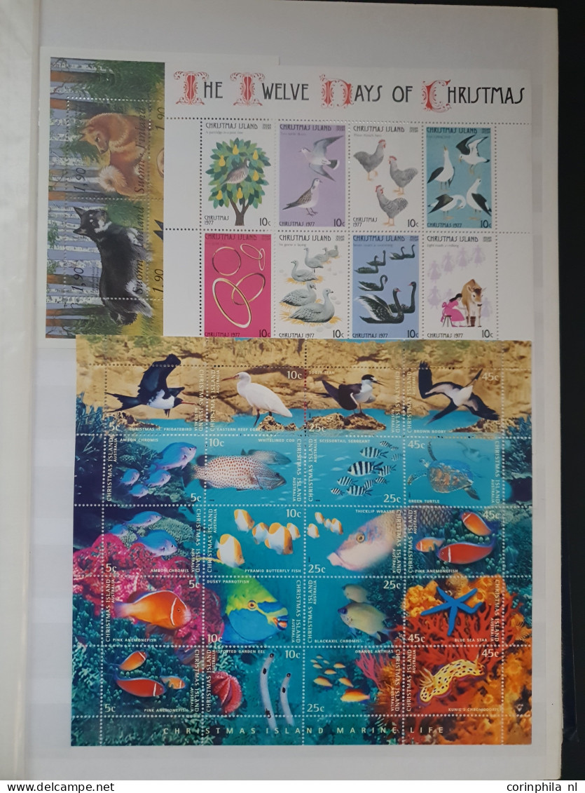 1960 Onwards Collection Flora And Fauna Mainly */** Including Better Sets/miniature Sheets In 2 Stockbooks - Collections (en Albums)